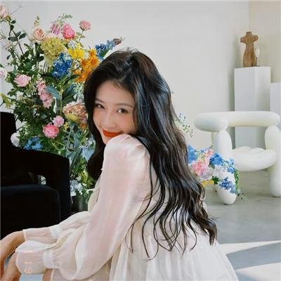 深锁春光一院愁